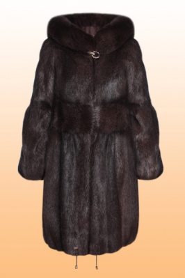 Шуба (пальто меховое) из Нутрии, отделка: Песец